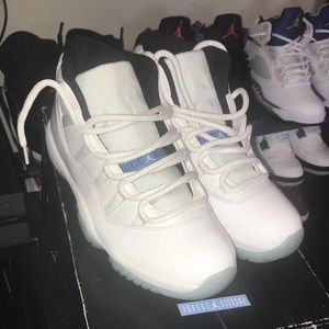 All sz 9.5-10.5